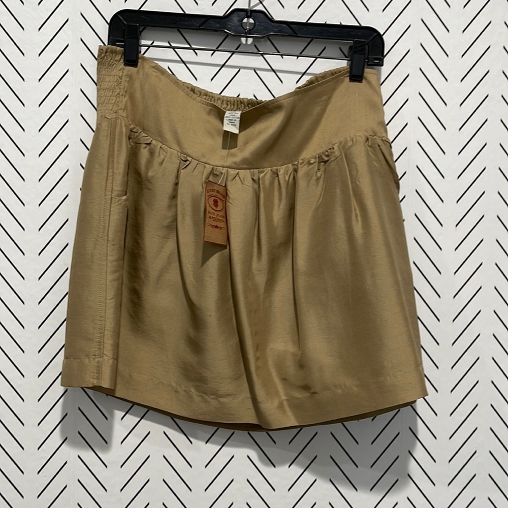 Lucky Brand Silk Skirt. 2 pockets, Elastic Waist.
